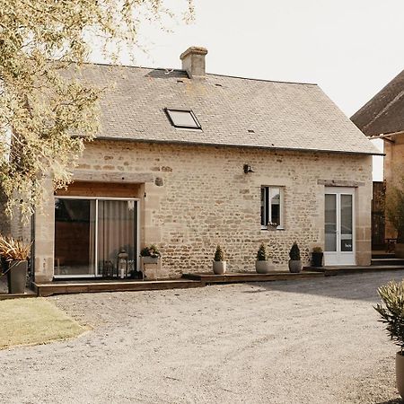 Le Clos Poulain Petits Gites De Charme Et Chambres D'Hotes Familiales Au Calme Proche Bayeux Et Des Plages Nonant Экстерьер фото