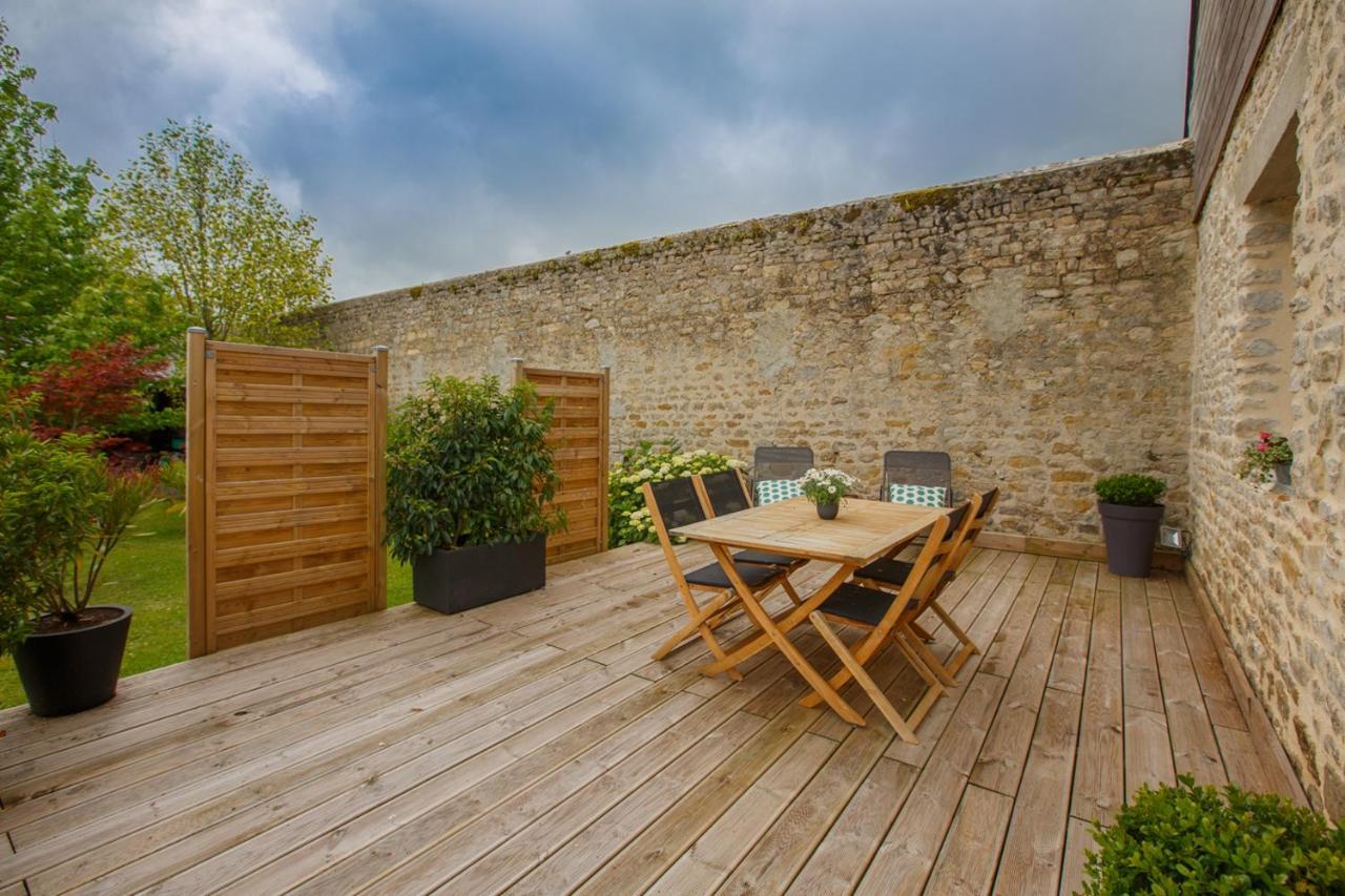 Le Clos Poulain Petits Gites De Charme Et Chambres D'Hotes Familiales Au Calme Proche Bayeux Et Des Plages Nonant Экстерьер фото